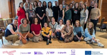 Od realizácie programov a poskytovania služieb k systémovej zmene