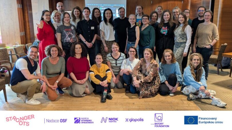 Od realizácie programov a poskytovania služieb k systémovej zmene