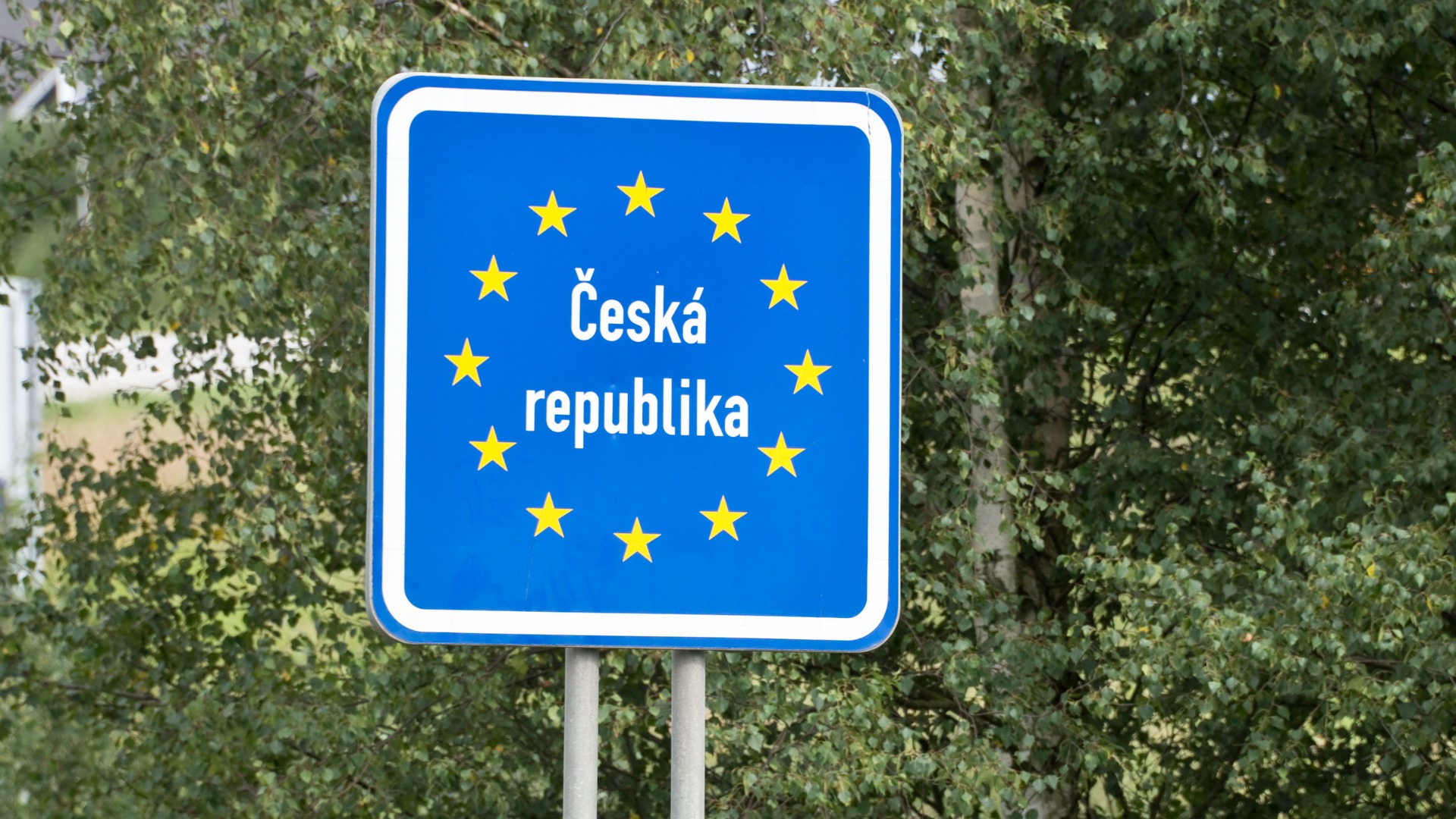 ngo-illustration-Artboard 5 Tabuľa označujúca štát Česká republika
